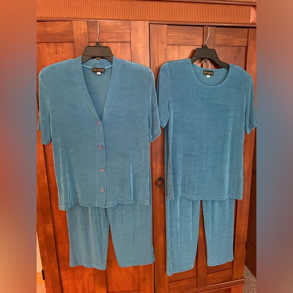 Picadilly Teal Blue Slinky Set